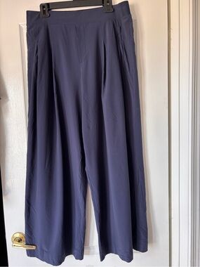 Athleta Venice High Rise Wide Leg Pants women Size 14 Navy Blue